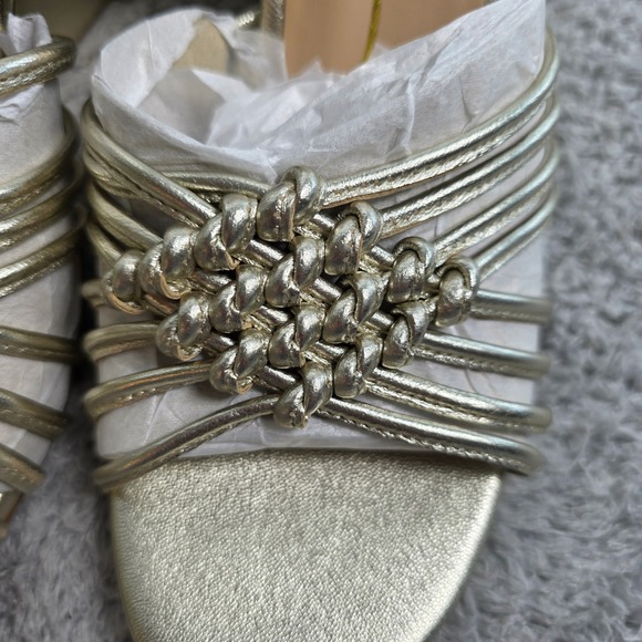 COLE HAAN Jitney Knot Wedge Soft Gold Leather Metallic Sandals Size 10 B NIB - Picture 3 of 6
